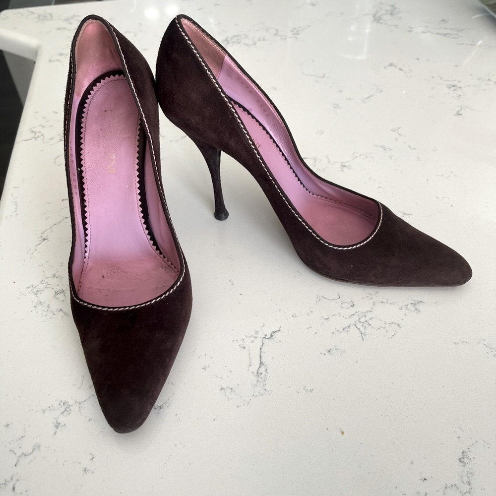 YSL eggplant colored suede pump 36.5